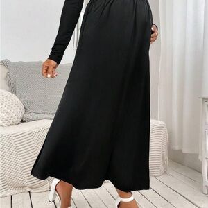 Elegant Maternity Black Maxi Skirt